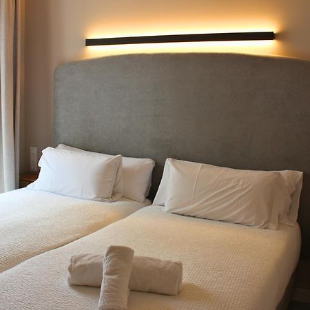 Valencia Apartamentos Goya Bagian luar foto