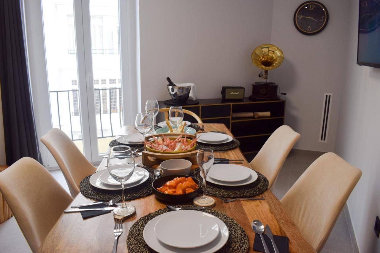 Valencia Apartamentos Goya Bagian luar foto
