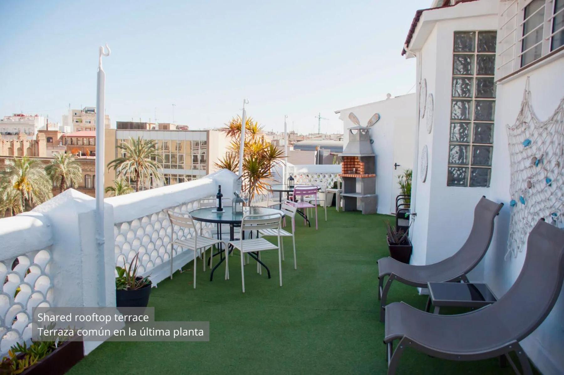 Valencia Apartamentos Goya Bagian luar foto